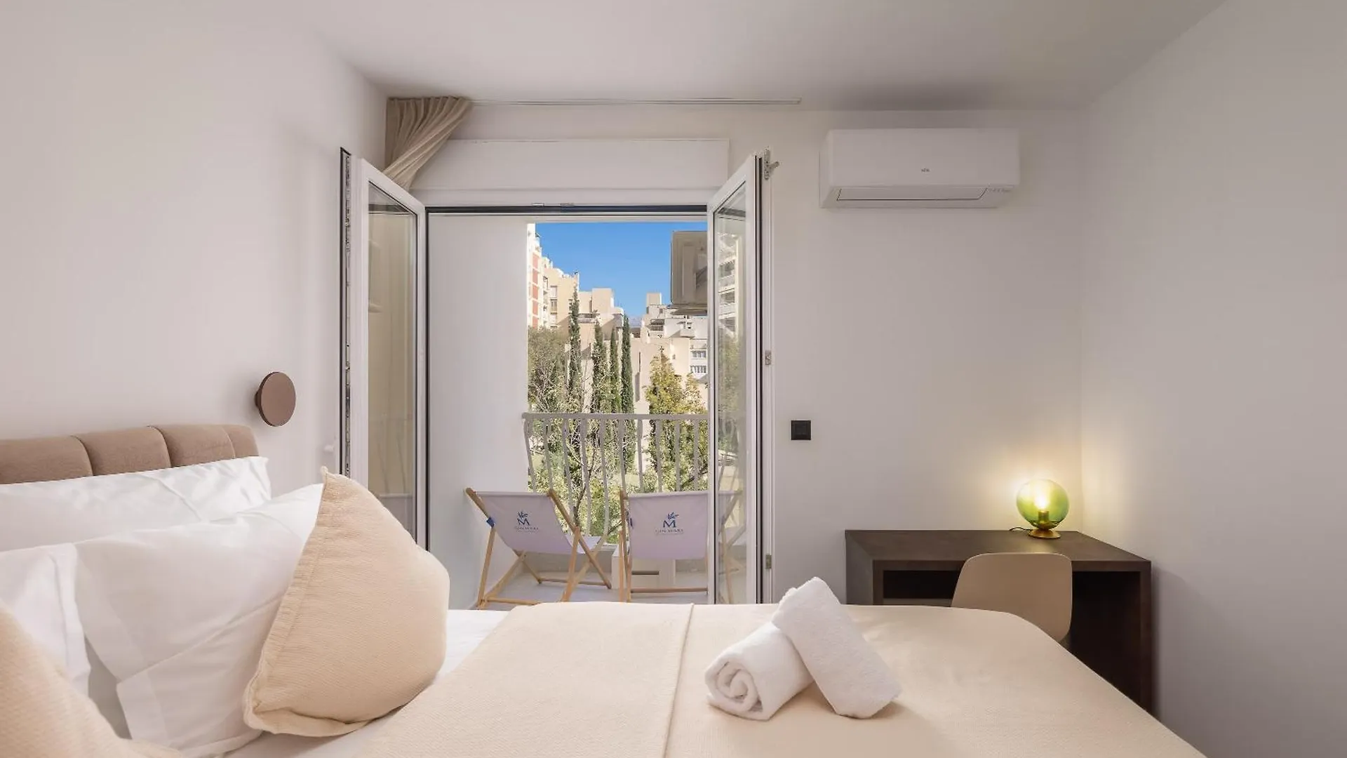 Leonela Apartment Split 0*,